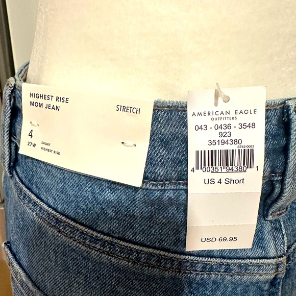NWT American Eagle Highest Rise Mom Jean - Picture 7 of 13